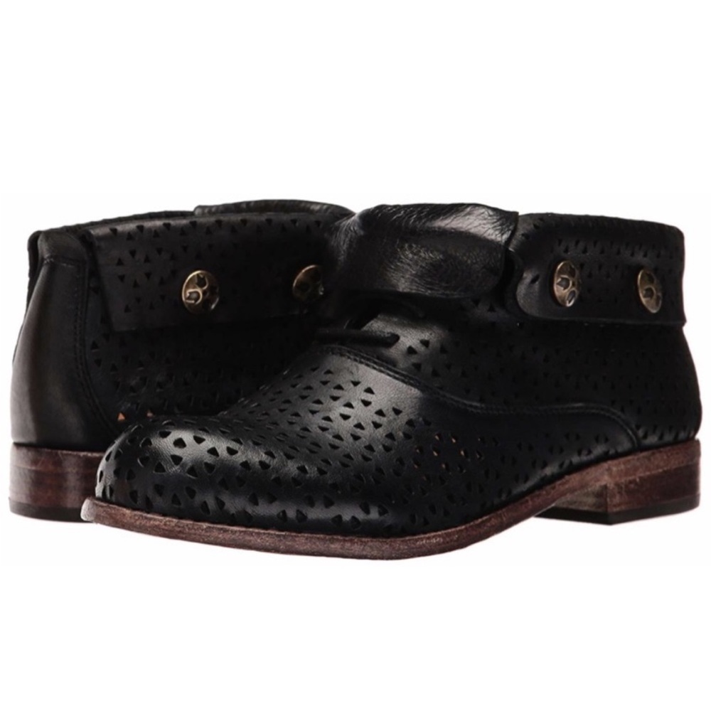 Patricia Nash Sabrina Perforated‎ Ankle Boot Italian Leather Black 7.5